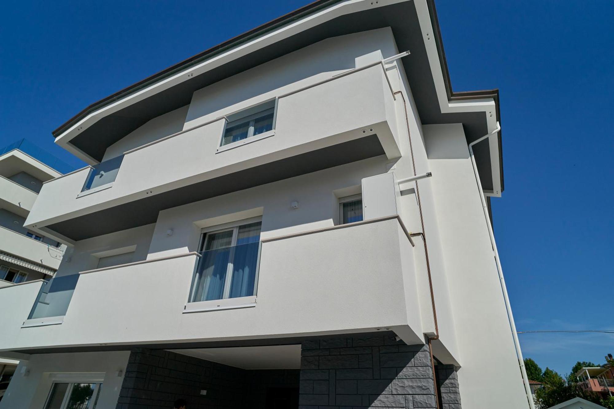 Villa Borghesi Suites Fronte Mare Rimini Exterior photo
